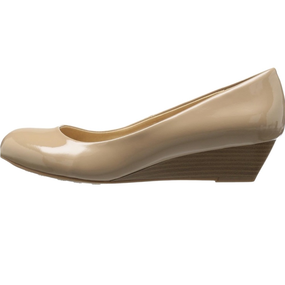 Chinese Laundry Marcie Women's Nude Patent Wedges - Picture 9 of 11